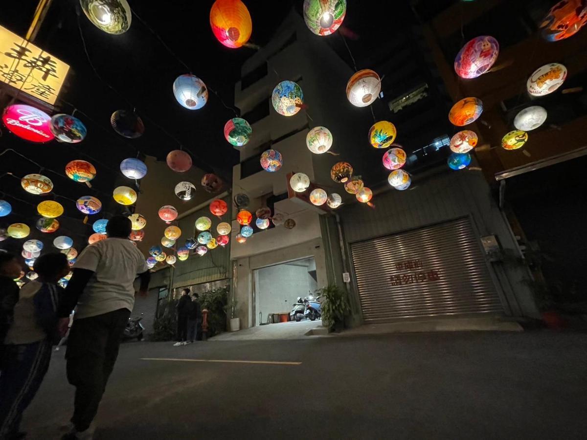 Long Lang Homestay Tainan Exterior photo