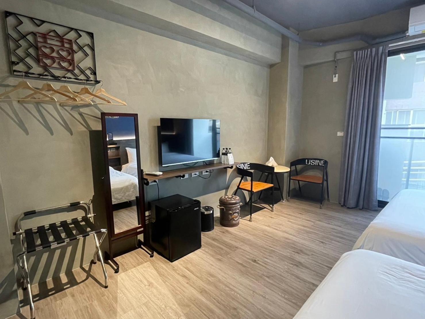 Long Lang Homestay Tainan Exterior photo